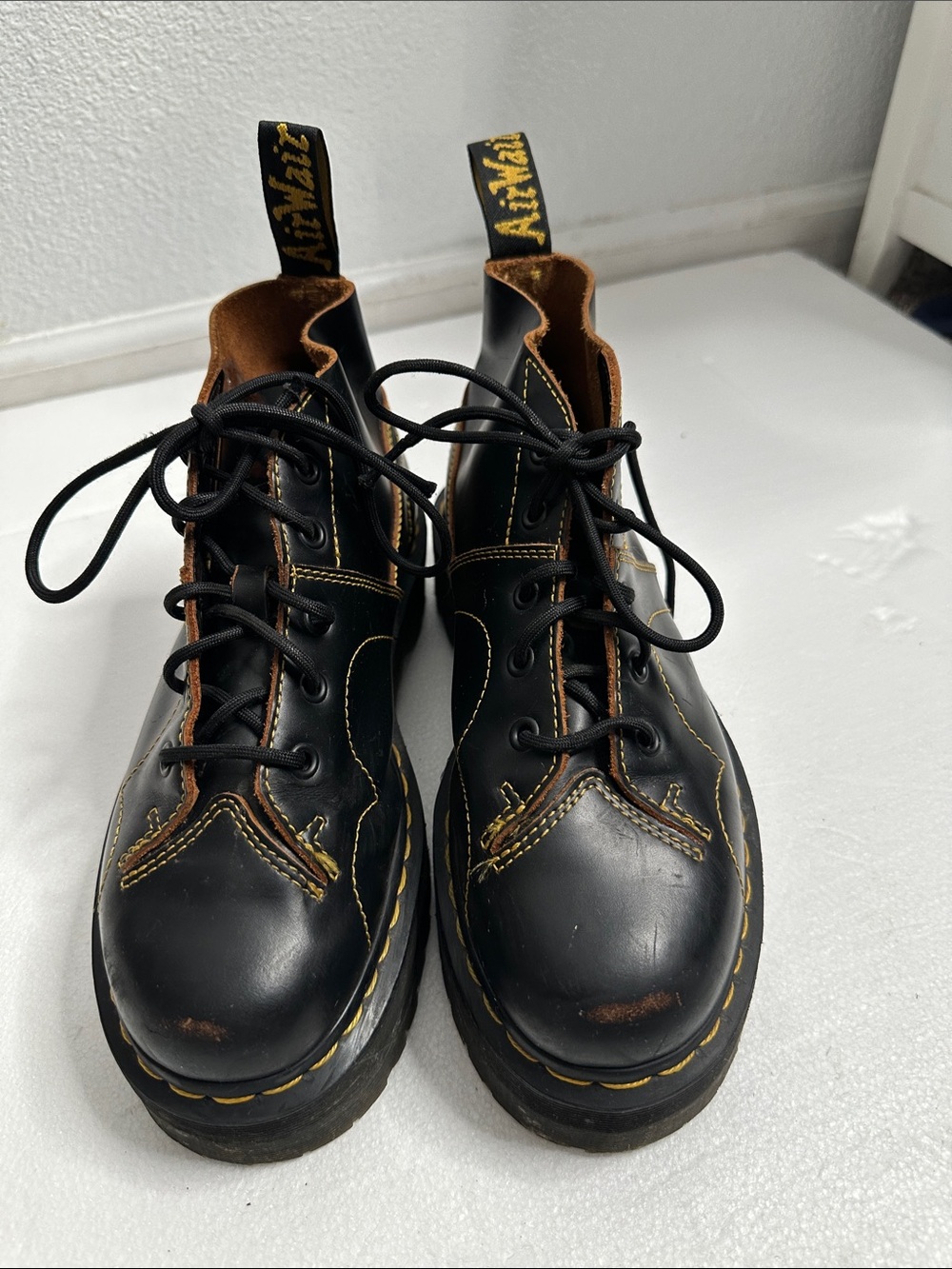 Dr martens church quad Leather Lace-Up Boots with Yellow Stitching size m7, 8